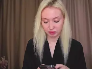 Miarhode's Live Sex Cam Show