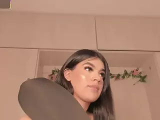 Shirley's Live Sex Cam Show