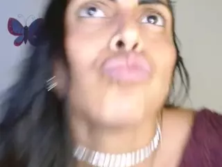 AlexiaCarsonew's Live Sex Cam Show