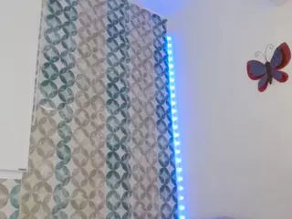 AlexiaCarsonew's Live Sex Cam Show