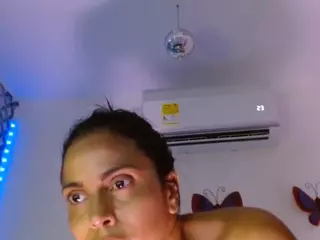 AlexiaCarsonew's Live Sex Cam Show