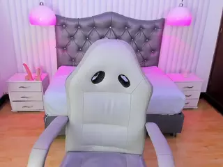 Alison Brown's Live Sex Cam Show