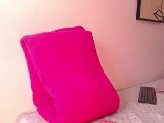 Coral Lise's Live Sex Cam Show