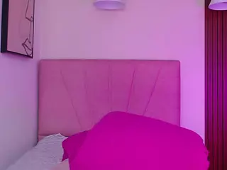 Coral Lise's Live Sex Cam Show