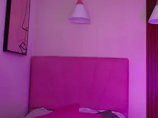 Coral Lise's Live Sex Cam Show