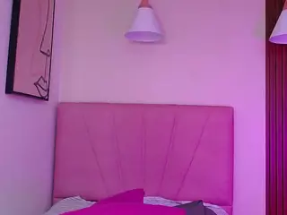Coral Lise's Live Sex Cam Show