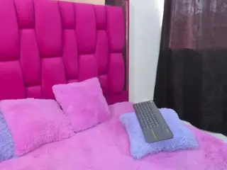 Miaa09's Live Sex Cam Show