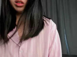 spoky-tyan's Live Sex Cam Show