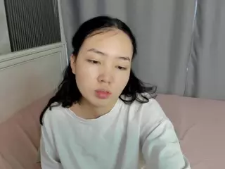 spoky-tyan's Live Sex Cam Show