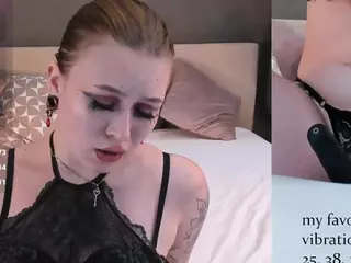 Christine's Live Sex Cam Show