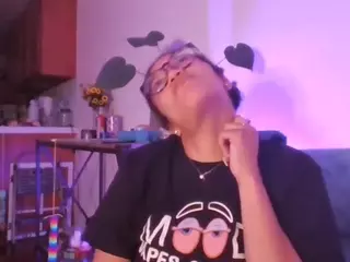 feetnymph's Live Sex Cam Show