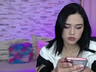 Harmonyevans's Live Sex Cam Show