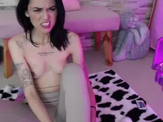 Harmonyevans's Live Sex Cam Show