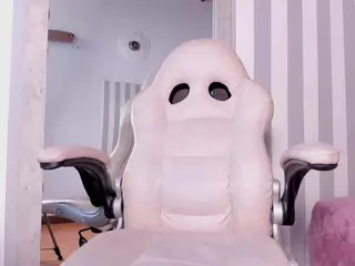 LucyCanels's Live Sex Cam Show