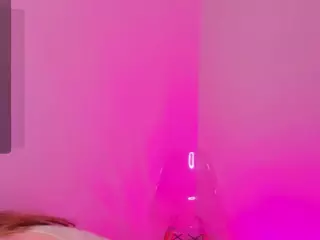 Nina's Live Sex Cam Show