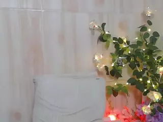 SweeteestJulie's Live Sex Cam Show