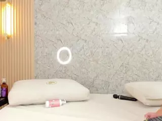 Antonella-West's Live Sex Cam Show