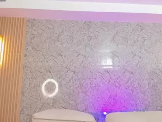 Antonella-West's Live Sex Cam Show
