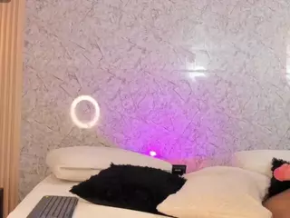 Antonella-West's Live Sex Cam Show