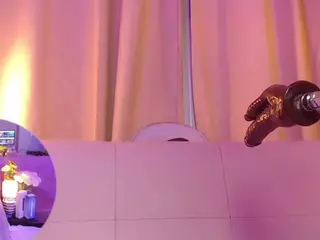 MayaRouse's Live Sex Cam Show