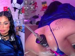 Live cam show with MayaRouse