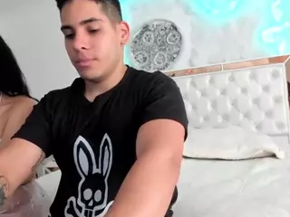 MistycCouplee's Live Sex Cam Show