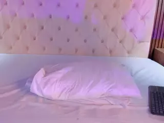 Sophia Jones's Live Sex Cam Show