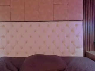 Sophia Jones's Live Sex Cam Show