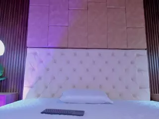 Sophia Jones's Live Sex Cam Show