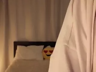 EdithaHanners's Live Sex Cam Show