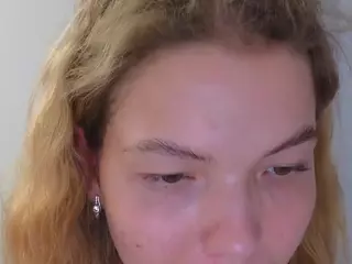 EmilyLuv's Live Sex Cam Show