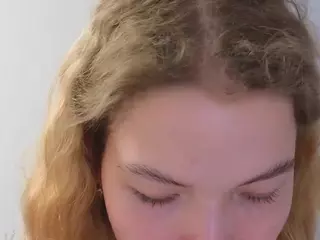 EmilyLuv's Live Sex Cam Show