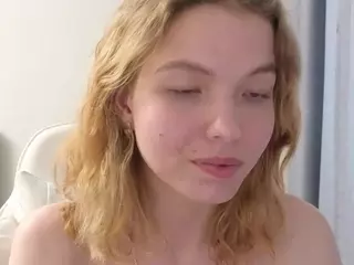 EmilyLuv's Live Sex Cam Show