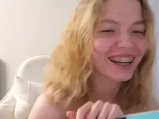 EmilyLuv's Live Sex Cam Show