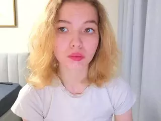 EmilyLuv's Live Sex Cam Show