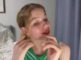 EmilyLuv's Live Sex Cam Show