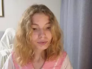 EmilyLuv's Live Sex Cam Show