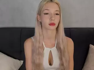 MelissaSun's Live Sex Cam Show