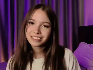 PhilomenaDudley's Live Sex Cam Show