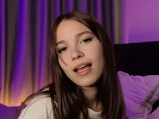 PhilomenaDudley's Live Sex Cam Show