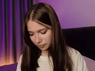 PhilomenaDudley's Live Sex Cam Show