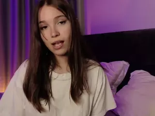 PhilomenaDudley's Live Sex Cam Show