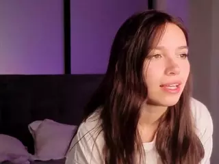 PhilomenaDudley's Live Sex Cam Show