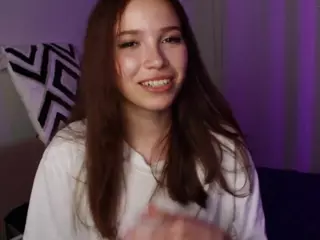 PhilomenaDudley's Live Sex Cam Show