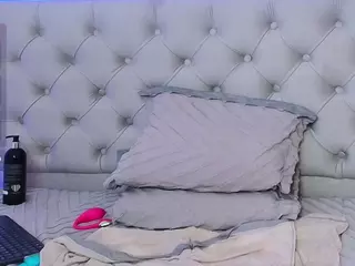 afrodita-bonss's Live Sex Cam Show