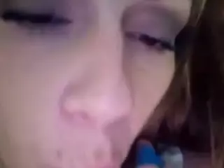 Hiikitty424's Live Sex Cam Show