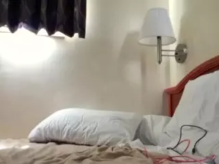 Hiikitty424's Live Sex Cam Show