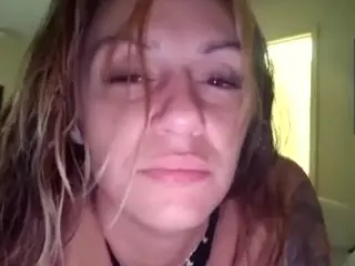 Hiikitty424's Live Sex Cam Show