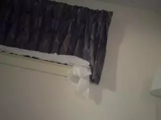 Hiikitty424's Live Sex Cam Show
