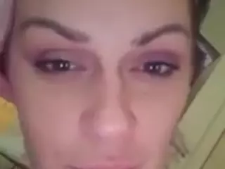 Hiikitty424's Live Sex Cam Show